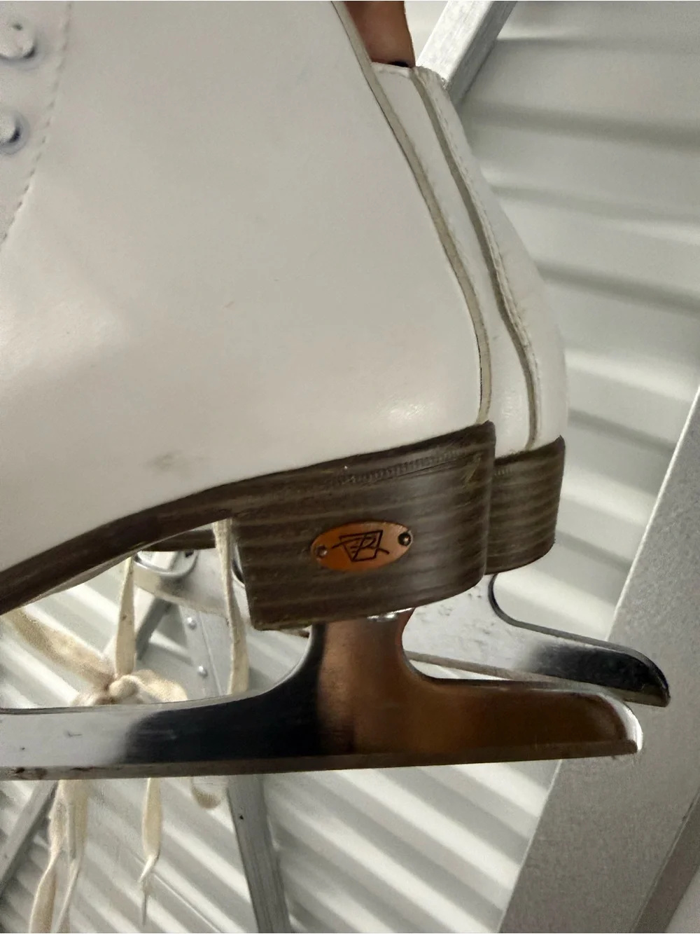 JACKSON excel white